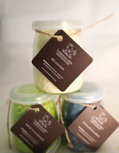 Load image into Gallery viewer, White Tea and Ginger Handcrafted Goat Milk Bath Salts